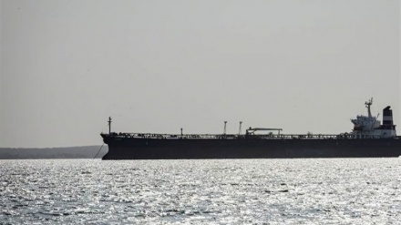 आधुनिक समुद्री डकैती और अमेरिकी साम्राज्यवाद की वापसी, वेनेजुएला के तेल की स्पष्ट लूट