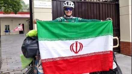 Велопробег за мир; Иранская велосипедистка прибыла во Вьетнам / Палестинская активистка: иранская женщина — символ мужества