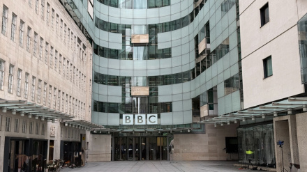 مقاومت بی‌بی‌سی در برابر شکایت چندمیلیارد دلاری ترامپ؛ بررسی ابعاد حقوقی و رسانه‌ای یک بحران