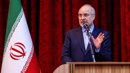 Qalibaf azionya nchi jirani kutoijaribu Iran kuhusu visiwa vitatu vya Ghuba ya Uajemi