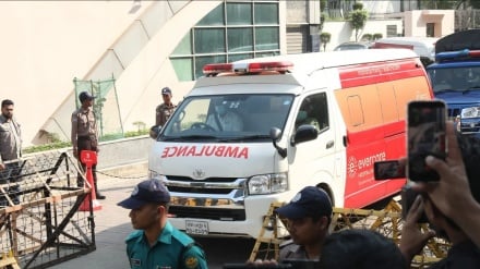 গুলিবিদ্ধ ওসমান হাদিকে নিয়ে এয়ার অ্যাম্বুলেন্স সিঙ্গাপুরের পথে