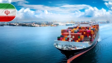 ईरान मुख्य रूप से किन वस्तुओं का निर्यात करता है?