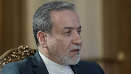 رایزنی وزیر امورخارجه ایران با مقامات پارلمانی روسیه برای گسترش روابط