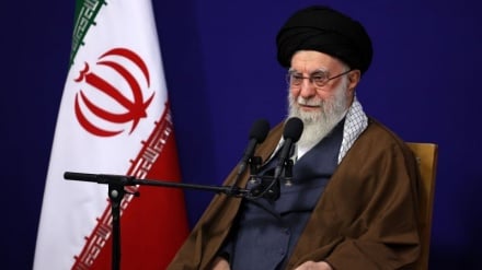 Imam Khamenei: Ayatollah Milani a pillar of Islamic movement