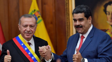 اردوغان در گفتگو تلفنی با مادورو: همبستگی ترکیه با ملت بولیواری پابرجاست