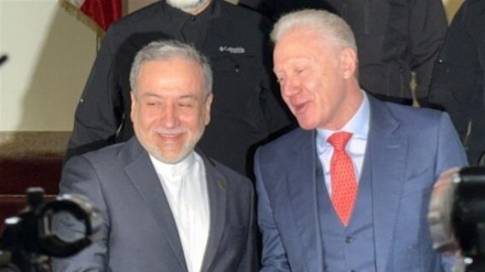 د ایران د بهرنیو چارو وزیر د خپل لبنانی سیال سره ولیدل.