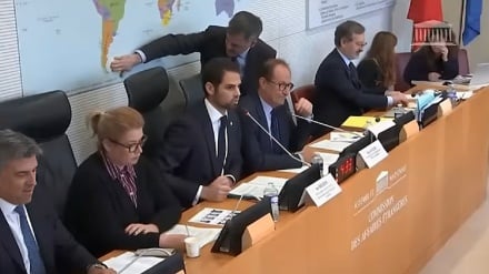 Dubes Argentina untuk Prancis: Saya tidak dapat berbicara di bawah peta yang menolak kedaulatan kami