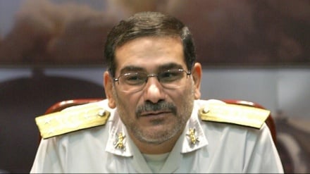 הציוץ של עלי שמח'אני, נציגו של מנהיג המהפכה במועצת ההגנה