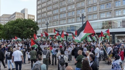 הפגנת ענק בברלין לאות סולידריות עם פלסטין ובגנות פשעיה של ישראל