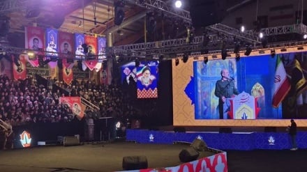 Orgeneral Vahidi: İran milletinin iradesini kırmak boş bir hayaldir