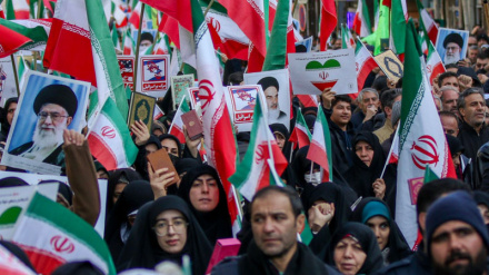 اقلیت‌های دینی ایران: فارغ از هرگونه نژاد و مذهب از وطن دفاع می‌کنیم