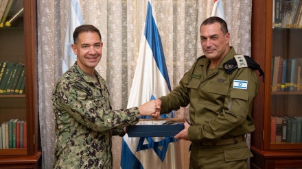 نیواکي فلسطین ته د سنتکام د قومندان سفر