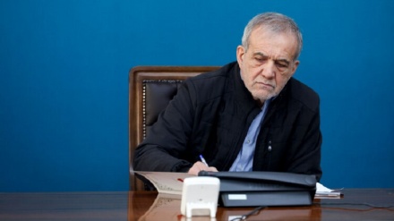 Prezident: Ali Rəhbərə ihanət İran xalqına qarşı müharibə deməkdir ‌