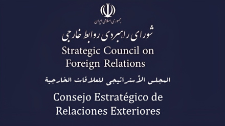 ईरान की विदेश संबंधों की रणनीतिक परिषद: दुश्मन की धमकियों के सामने हम पीछे नहीं हटेंगे