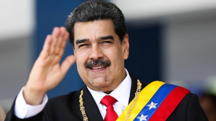 سفارت ونزوئلا در ایران: مادورو نمادی قدرتمند از شجاعت را به جهان ارسال کرد 