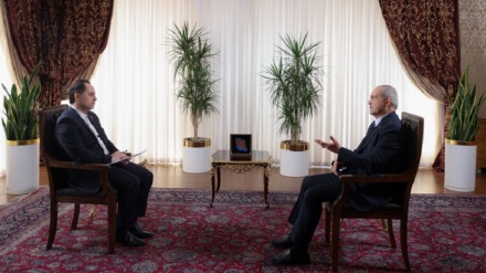 פזשכיאן  : מזימה אמריקאית-ציונית עומדת מאחורי המהומות והבלגן במדינה