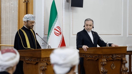 Le ministre iranien des Affaires étrangères : Personne n’a le droit de dicter sa conduite à d’autres pays