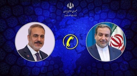 עראקצ'י שוחח עם עמיתו הטורקי על התפתחויות האחרונות באזור