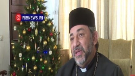 Իրանի բոլոր ազգություններն ու կրոնները հավաքվել են մեկ դրոշի տակ