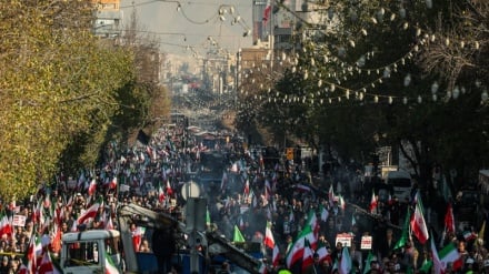  همبستگی ایرانیان علیه تروریسم صهیونی آمریکایی؛ مردم مداخله بیگانگان در امور کشور را محکوم کردند