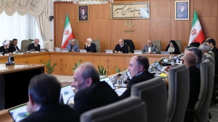 Iranian media | From expanding renewable energy in Iran to U.S.-driven international crises