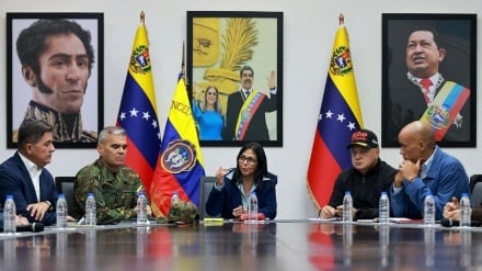 Venezuela Membentuk Komisi Khusus untuk Membebaskan Maduro