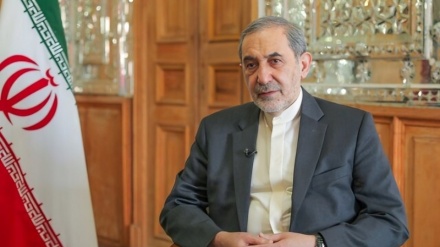 Velayati Peringatkan Trump Terkait Ancaman Serangan Darat ke Iran