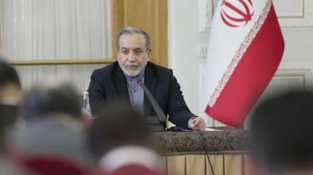 イラン外相：「欧州軍はテロリスト扱い可能」／「対米交渉に真剣な根拠なし」