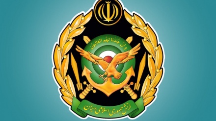 ईरानी सेना: हम राष्ट्रीय हितों और सार्वजनिक संपत्ति की सुरक्षा में पूरी ताक़त से खड़े हैं