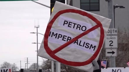 Warga Amerika Protes Aksi Militer di Venezuela