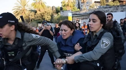 Medya üzerindeki baskı politikasinin sürdürülmesi; 2025 yılında 42 Filistinli gazeteci gözaltına alındı/Siyonist ordu tarafından Filistinli gazetecinin gözaltına alınması