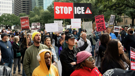 حقوق بشر آمریکایی؛ گلوله در داخل، خطابه حقوق بشر در خارج؟