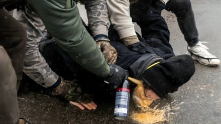 Trazirat në Minesota | Një vështrim mbi raportet e fundit; hedhja e kimikateve në fytyrat e protestuesve