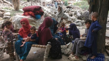 بېل او ملیندا ګېټس بنسټ د افغانستان زلزله‌ځپلو ماشومانو او کورنیو سره ۶۰۰ زره ډالره مرسته وکړه