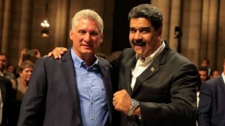 Maduro: Venezuela ve Küba Her Zamankinden Daha Fazla Yan yana