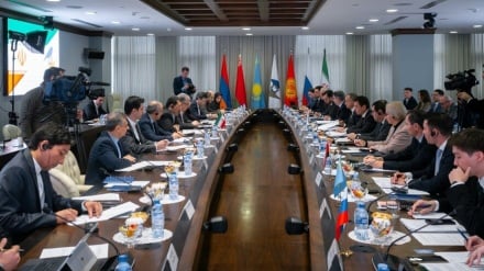 Иранның Еуразиямен саудасы 16%-ға өсті, Қытайдың экспорты 2025 жылы рекордтық көрсеткішке жетті