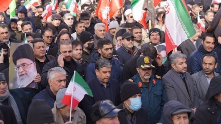 תהלוכות סולידריות לאומית ברחבי איראן האסלאמית נגד הטרור הציוני-אמריקאי