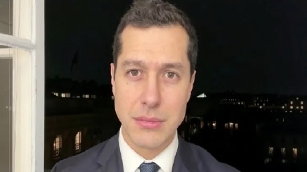 צרפת מתנגדת לכל תקיפה צבאית אמריקאית על איראן