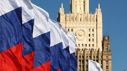 Russia warns U.S. against any military adventure against Iran