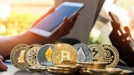 Заголовки британских СМИ | От глобальных протестов против нападения США на Венесуэлу до уклонения от уплаты налогов держателями цифровых валют в Великобритании