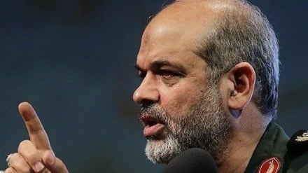 סגן מפקד משמרות המהפכה מזהיר את ארה