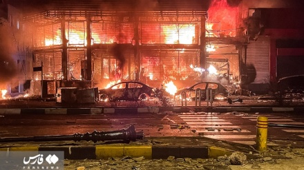 Schädlingsanschläge der Terroristen gegen öffentliche Eigentümer in Iran