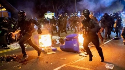 'ওরা আমাদের হত্যা করছে':  মিনিয়াপলিসে আইসিই'র বিরুদ্ধে বিক্ষোভ