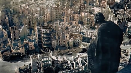 Pemboman Dresden oleh AS dan Inggris serta Pembakaran Hidup-hidup Puluhan Ribu Orang di Dresden, Jerman