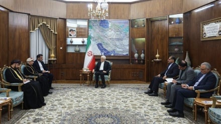 קריאה להגדלת נפח הסחר בין איראן לעומאן ל-5 מיליארד דולר