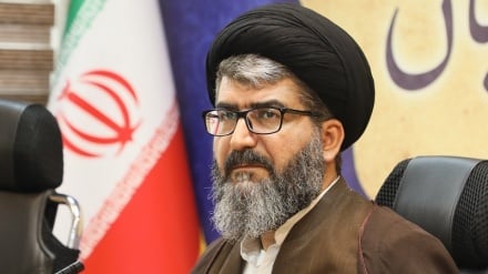 Yapay Zeka Çağında Öğretmen Yetiştirmede Algoritmik Okuryazarlığın Gerekliliği