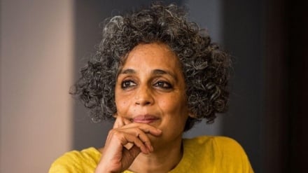 Dünya Sineması Haberleri | Ünlü Yazar Gazze Halkına Destek İçin Berlin Film Festivali’nden Çekildi