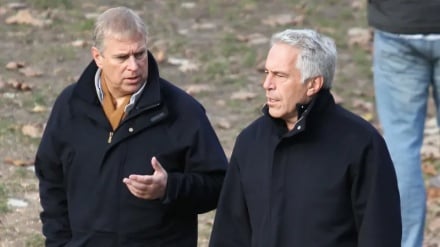 La famiglia reale britannica di nuovo nei guai; anche il principe Andrea coinvolto nel caso Epstein