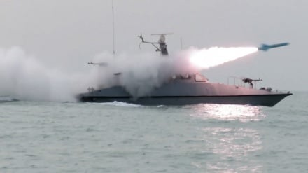 اجرای مرحله اصلی رزمایش نیروی دریایی سپاه پاسداران در خلیج فارس