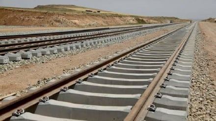 پرداخت بیش از ۶۴ میلیون افغانی غرامت زمین در مسیر خط‌آهن هرات–خواف